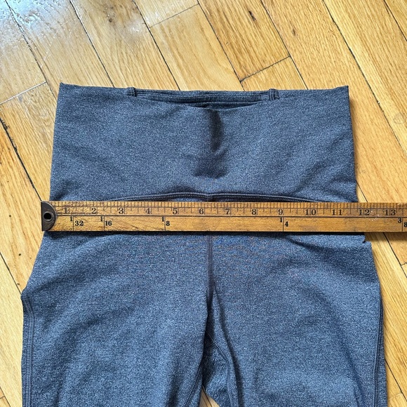 Lululemon Train Times Grey Leggings Size 4 - Picture 5 of 8